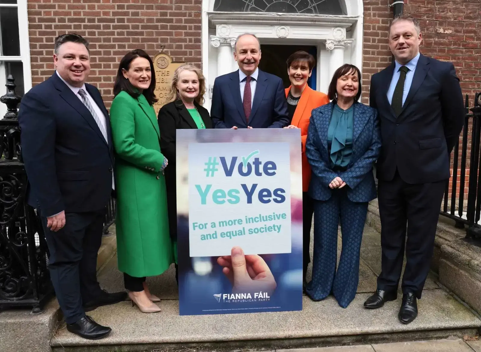 image of Senator Erin McGreehan with Fianna Fail politicians with a Vote Yes Yes sign